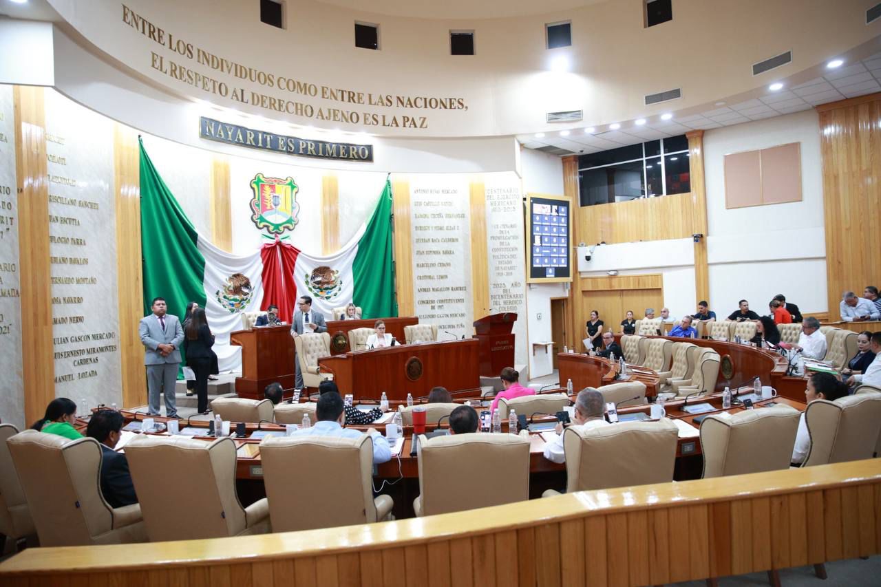 Inicia Poder Legislativo con la glosa del Tercer Informe de Gobierno