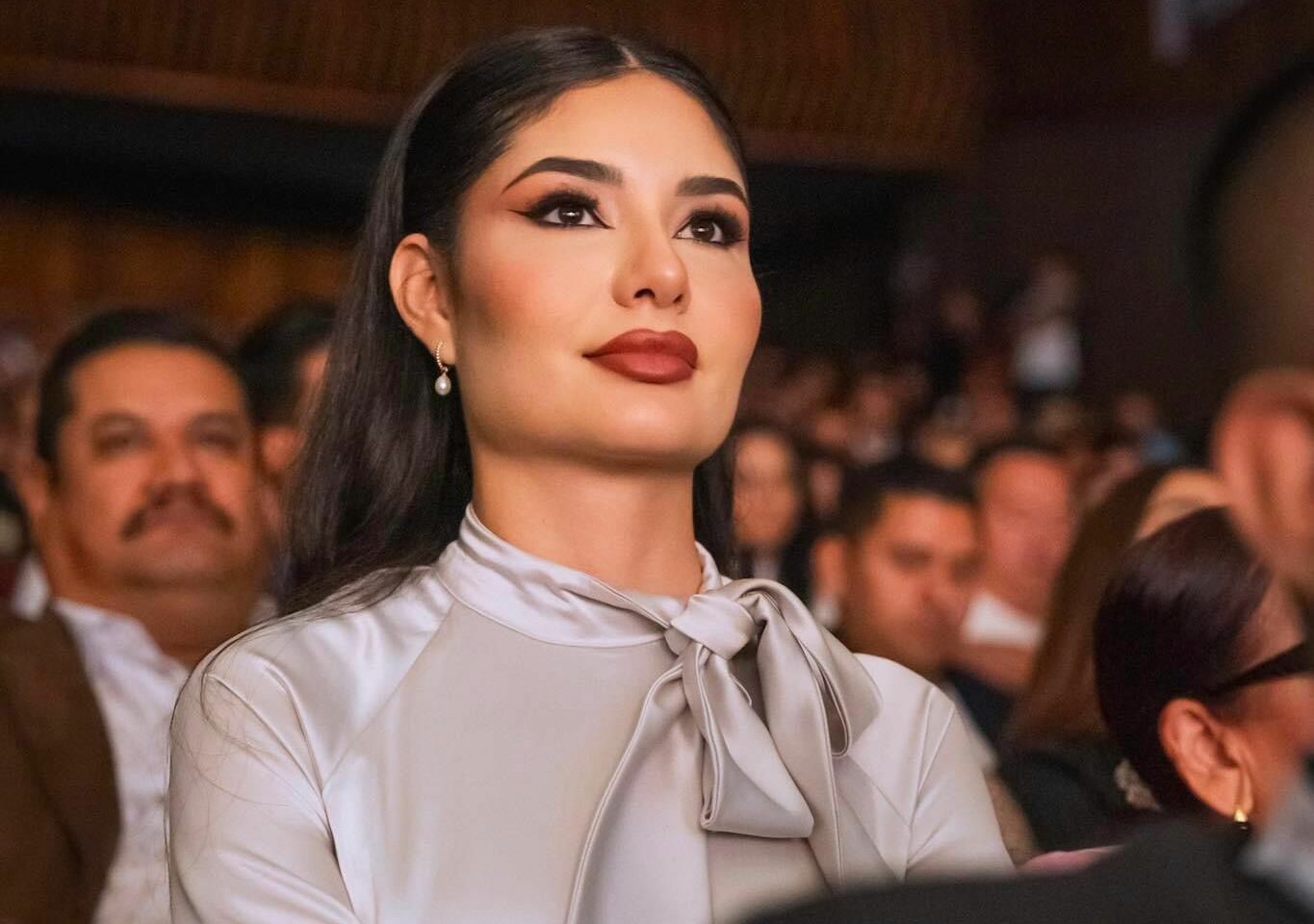 Geraldine Ponce acude al tercer informe del gobernador Miguel Ángel Navarro Quintero