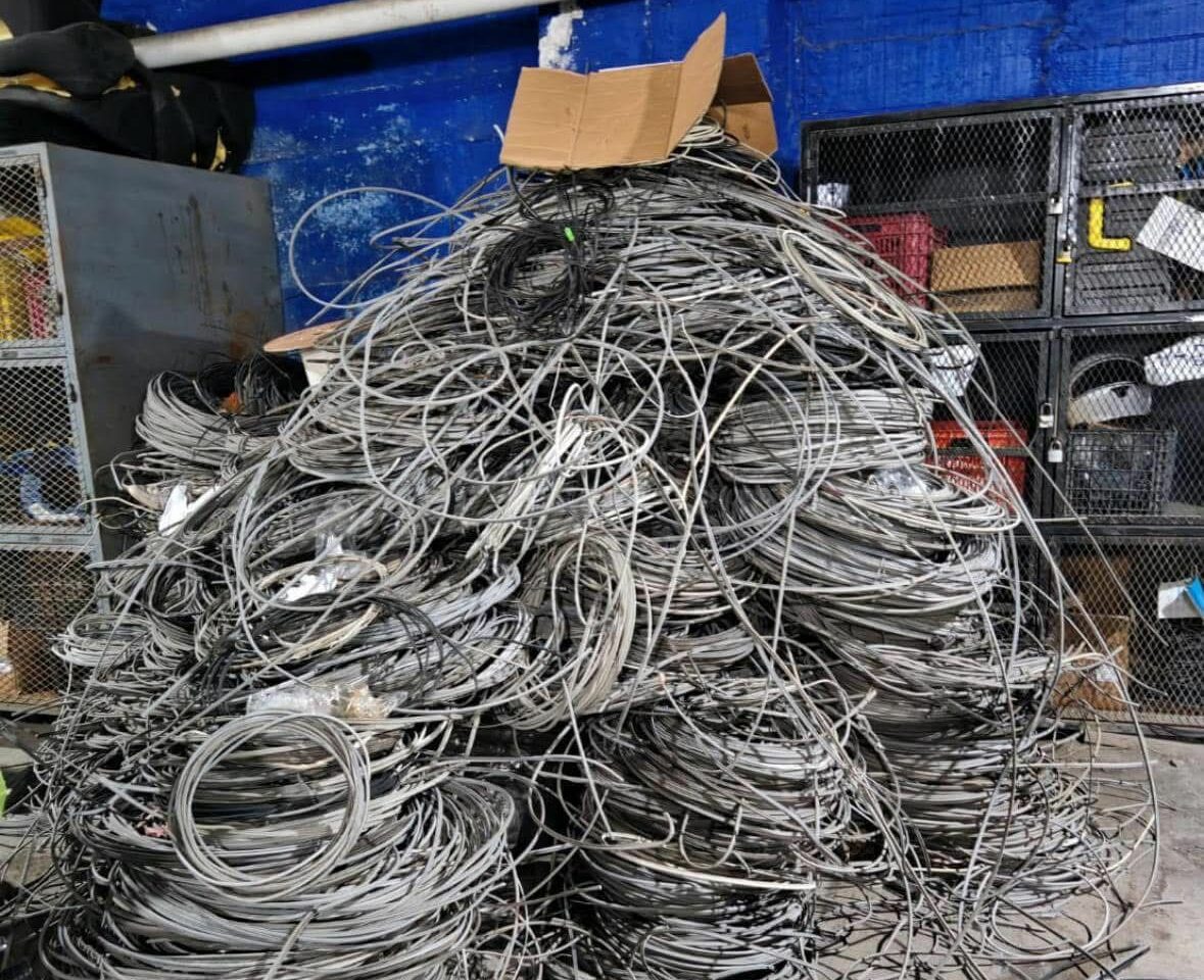 Van 7 toneladas de cables obsoletos retirados por el gobierno de Geraldine