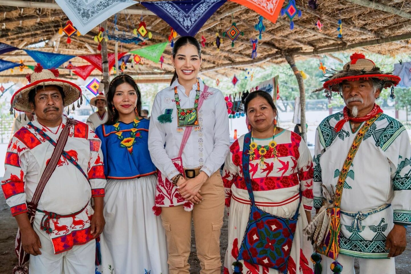 Inaugura Geraldine centro artesanal en el Parque Ecológico Tachi’í