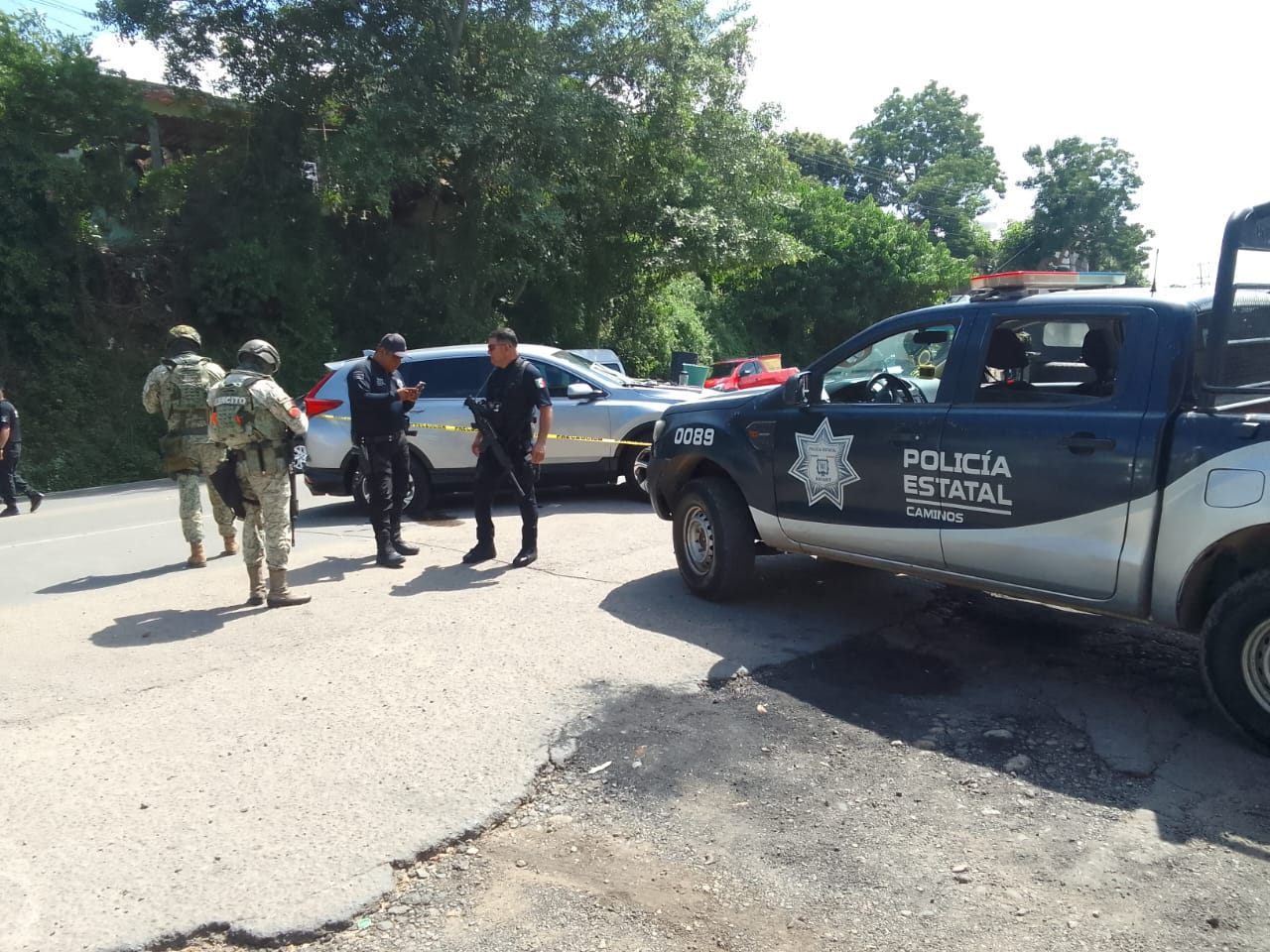 Operativo coordinado en La Peñita de Jaltemba deja un detenido y armas aseguradas