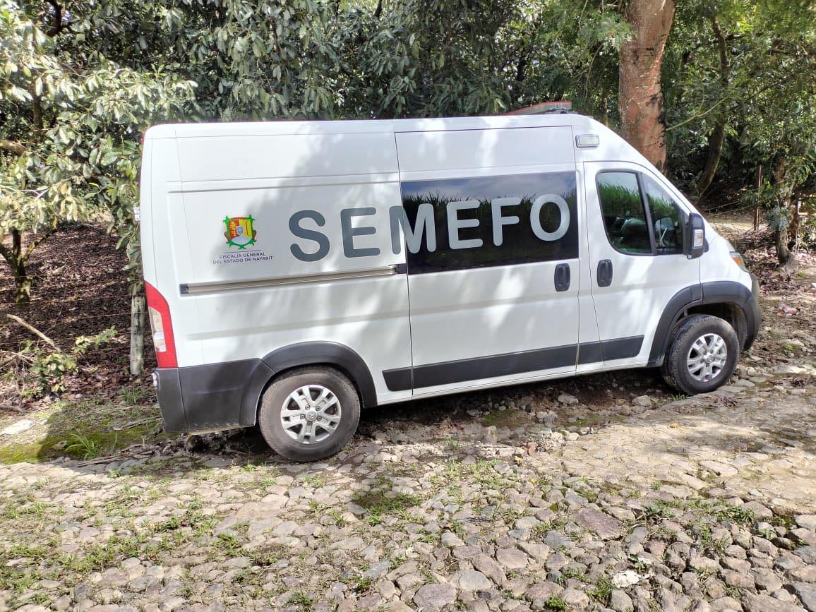 Tragedia en Xalisco: adulto mayor muere aplastado por su propia camioneta