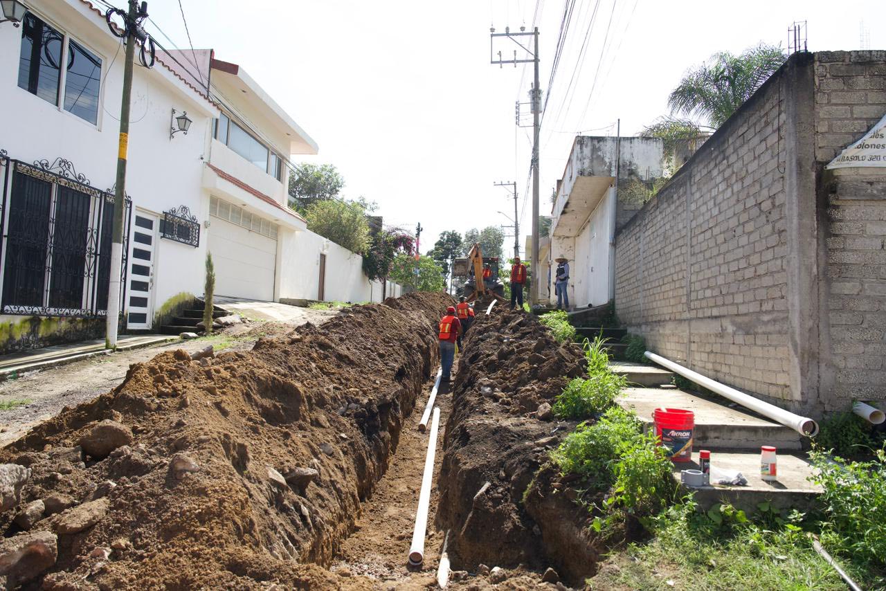 Cumple Geraldine Ponce su compromiso con vecinos de El Pedregal y Ampliación Pedregal