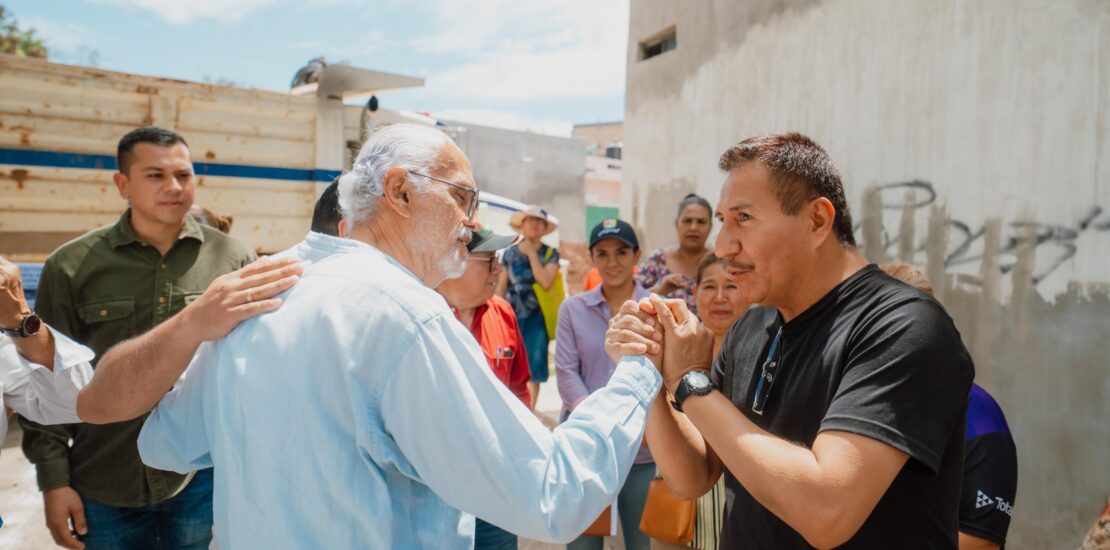 Miguel Ángel Navarro y Beatriz Estrada impulsan obras educativas, sociales y de infraestructura en Tepic