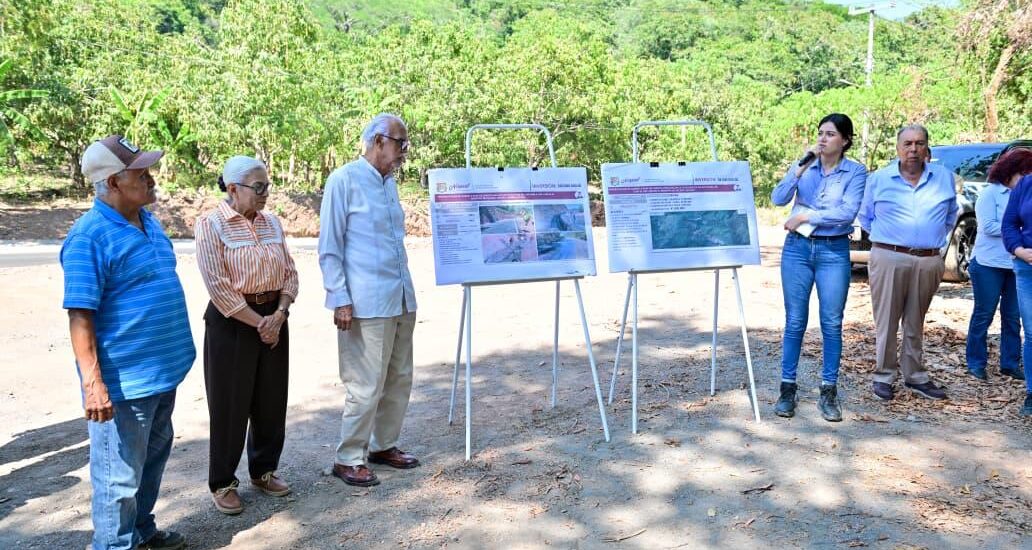 Miguel Ángel Navarro y Beatriz Estrada fortalecen conectividad en comunidad serrana de Xalisco